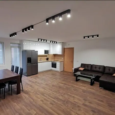 3 стаен Apartment *